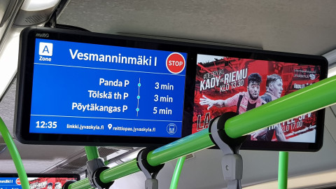 Seuraavan pysäkin näyttö Linkki-linja-auton infonäytöllä. Kuva Katja Kauppila