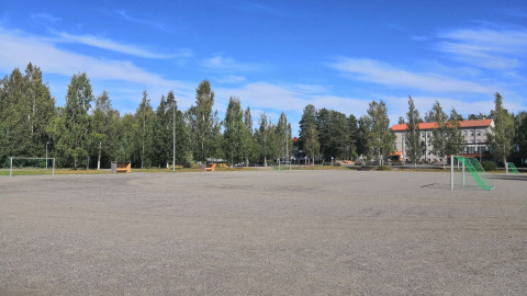 Lehtisaaren kuntotalon hiekkakenttä. Kuva Jyväskylän liikuntapalvelut